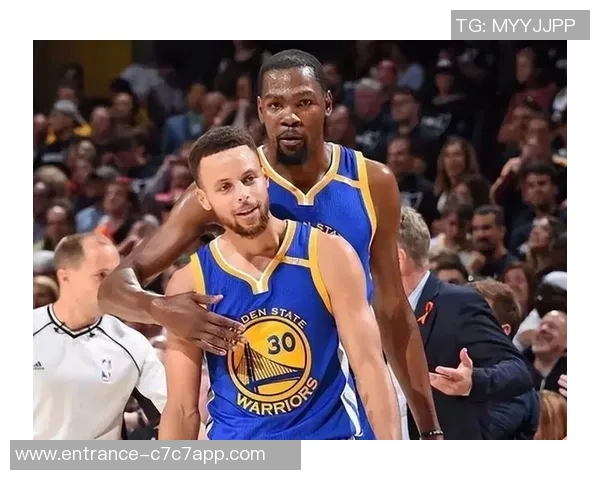 2016年NBA季后赛勇士与马刺的巅峰对决回顾与分析 2016年NBA季后赛勇士与马刺的巅峰对决回顾与分析