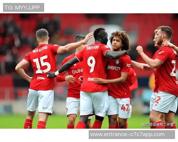 伯明翰主场迎战谢菲尔德联队期待精彩对决与胜利的较量 伯明翰主场迎战谢菲尔德联队期待精彩对决与胜利的较量