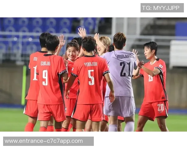 女足中国对阵日本精彩重播回顾赛场瞬间与精彩进球分析